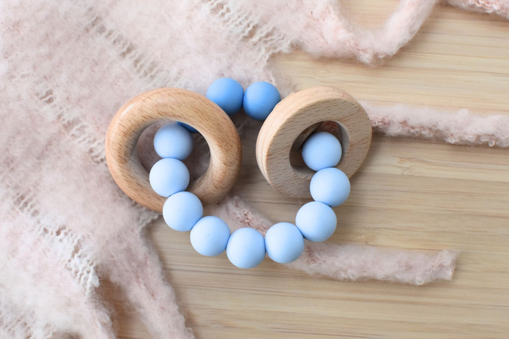 WOODEN SILICONE RINGS TEETHER - BLUE